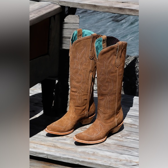 Corral Embroidery Suede Tall Top Snip Toe Cowboy Boot - Picture 1 of 16